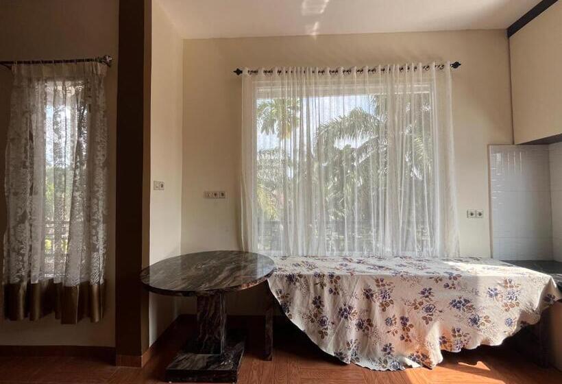 ویلای 1 خوابه, Villa Zahira & House 2