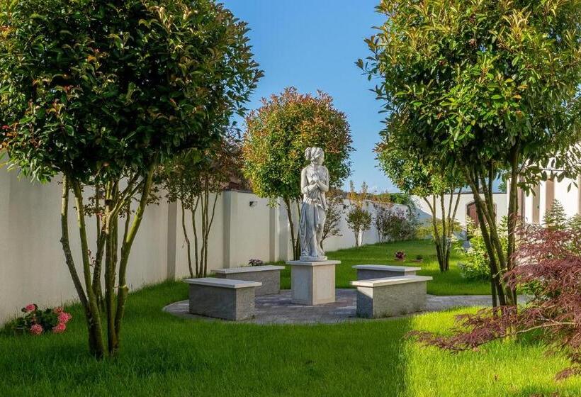 اتاق استاندارد برای معلولان, Villa Carducci
