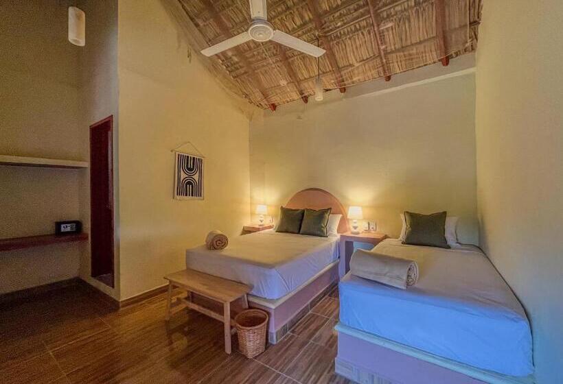 اتاق سوپریور سه تخته, Viajero Puerto Escondido Hostel