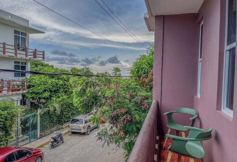 اتاق لوکس, Viajero Puerto Escondido Hostel