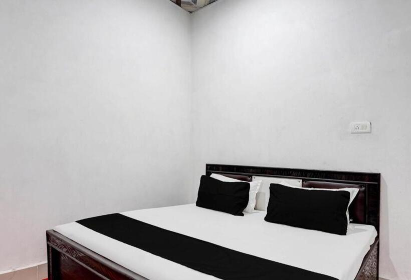 Номер Стандарт, Spot On Hotel Grand