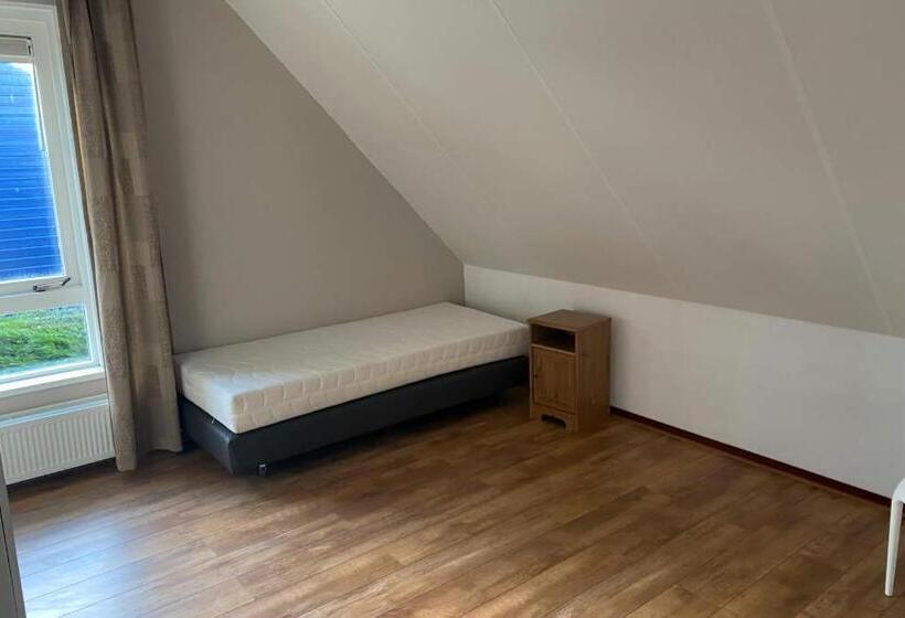 Апартаменты 4 Спальни, Hvz Narcis 10p