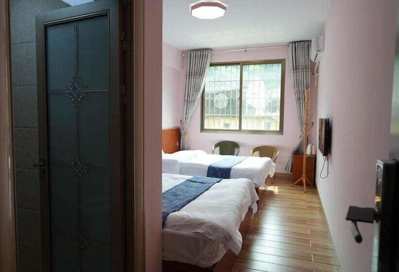 Семейный Номер, Chenkun Guesthouse