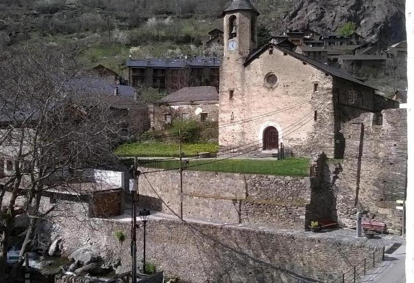 اتاق استاندارد, Casa Feliu