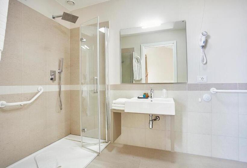 اتاق خانوادگی با چشم‌انداز باغ, Venere Di Erice Resort & Spa