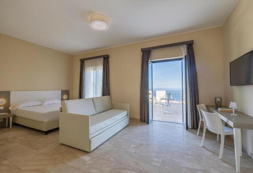 سوییت با چشم‌انداز دریا, Venere Di Erice Resort & Spa