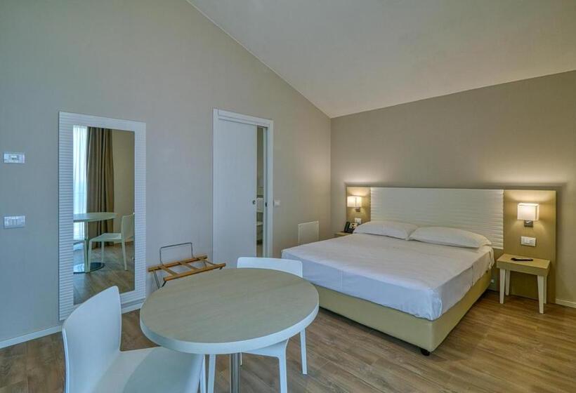 سوییت با چشم‌انداز دریا, Venere Di Erice Resort & Spa