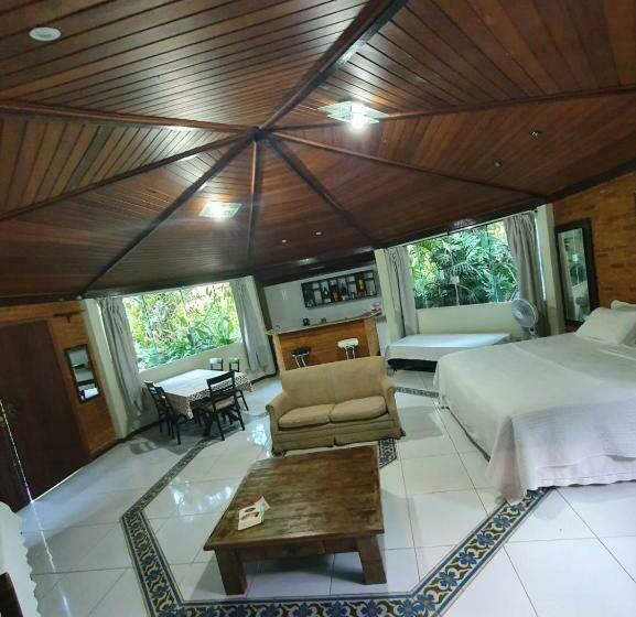 Люкс Кровать Кинг, B&b Caminho Da Floresta
