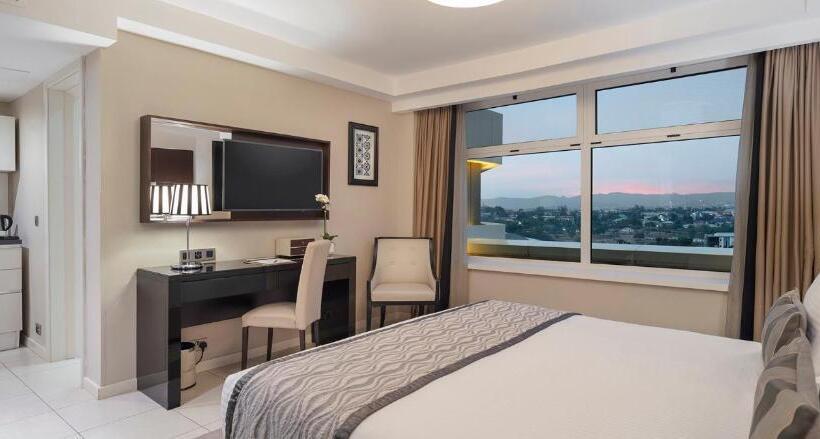 디럭스 스튜디오, Fraser Suites  Abuja