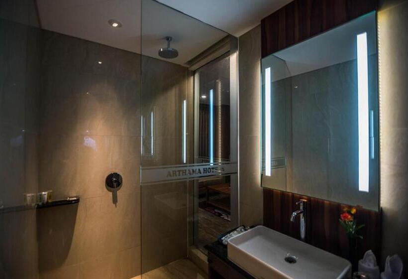 디럭스 룸 바다 전망, Arthama Hotels Makassar