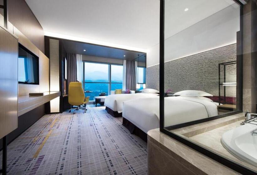 اتاق استاندارد با چشم‌انداز رودخانه, Crowne Plaza Baoji City Center, An Ihg