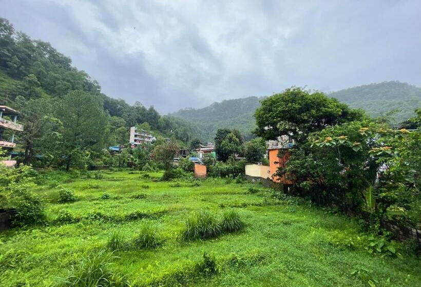 اتاق استاندارد, Yuriko Guest House