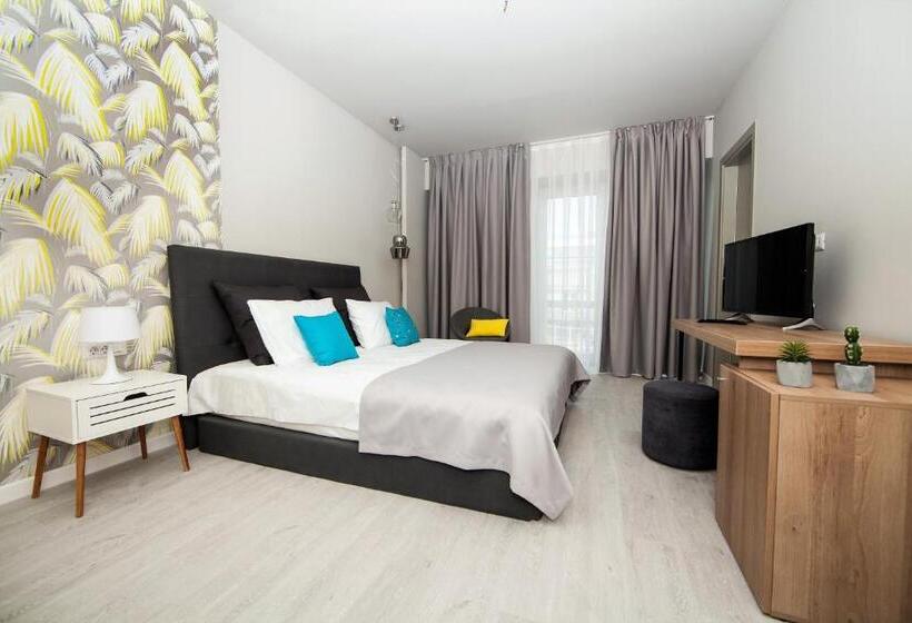 اتاق استاندارد, Nayino Resort