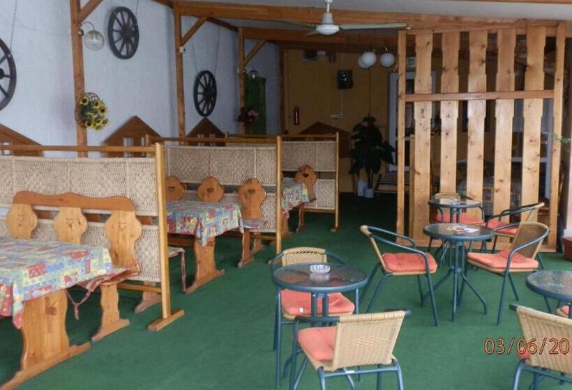 Apartamento 1 Dormitório, Penzión Marína Pri Slovenskej Reštaurácii