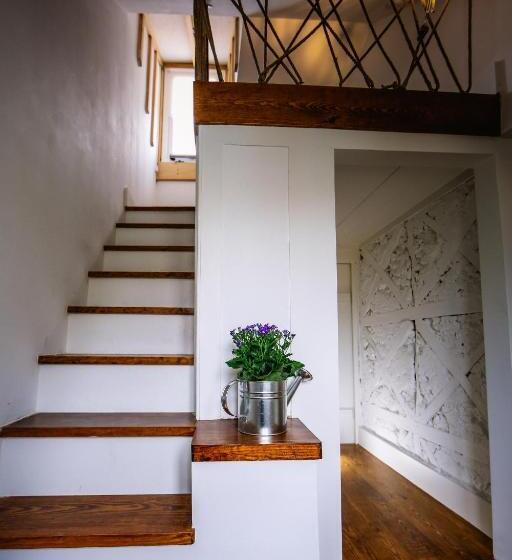 Quarto Familiar, De Pedra E Sal Hostel & Suites