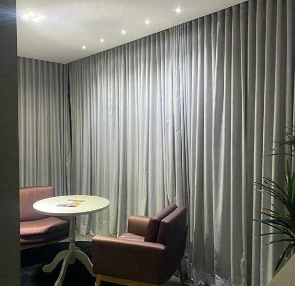Suíte Presidencial, Verona Tower