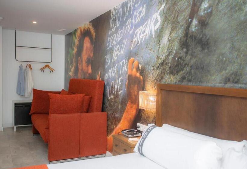 اتاق استاندارد چهار تخته, Casual Del Mar Malaga