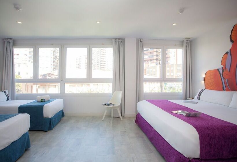 اتاق استاندارد چهار تخته, Casual Del Mar Malaga