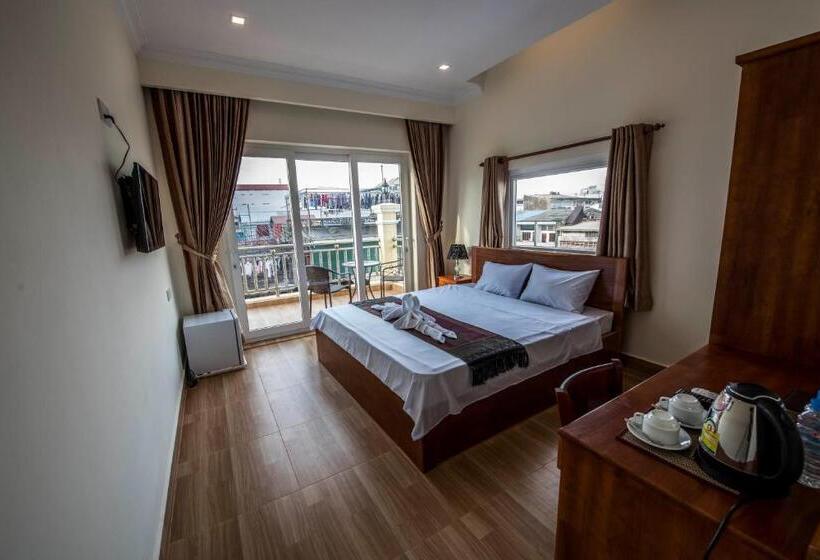 Номер Deluxe, Phnom Penh Le Vincent