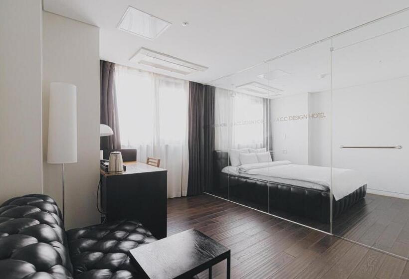 豪华房间, Acc Design