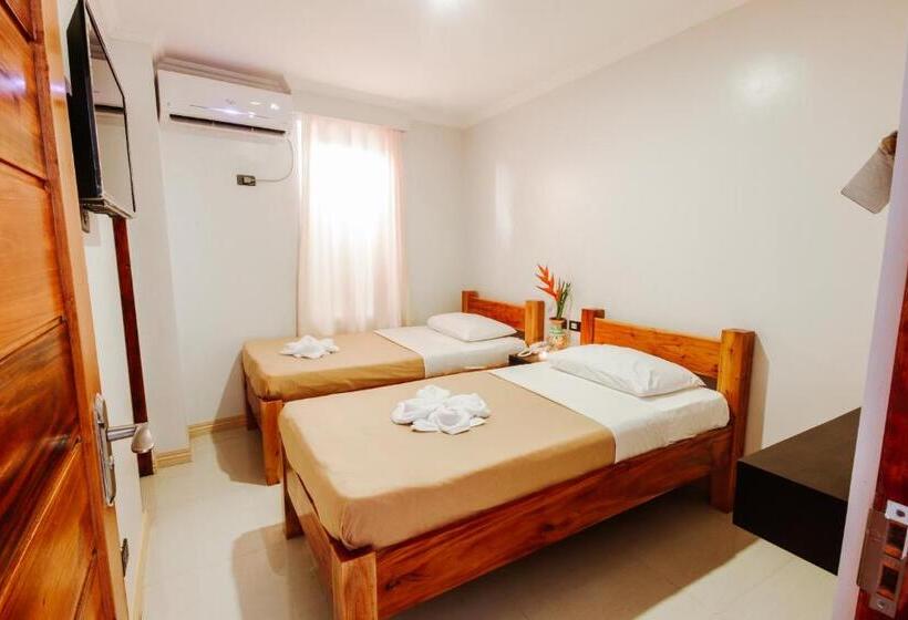 Номер Economy, Lapira