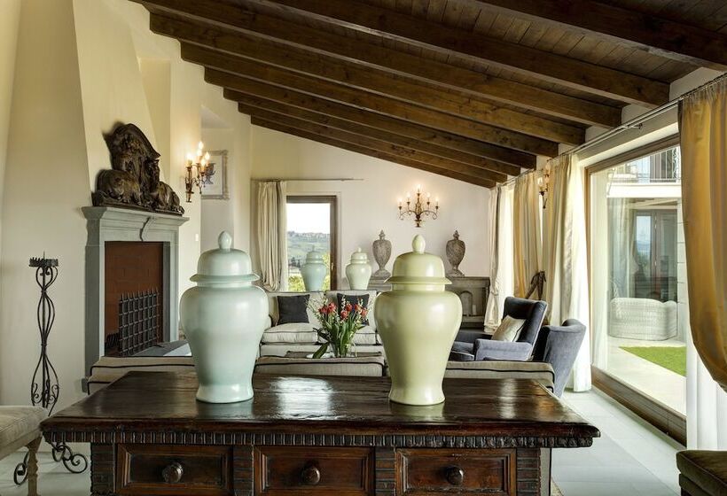 ویلای 3 خوابه, Villa Le Calvane