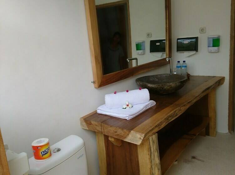 Номер Deluxe, Sari Gili Bungalow