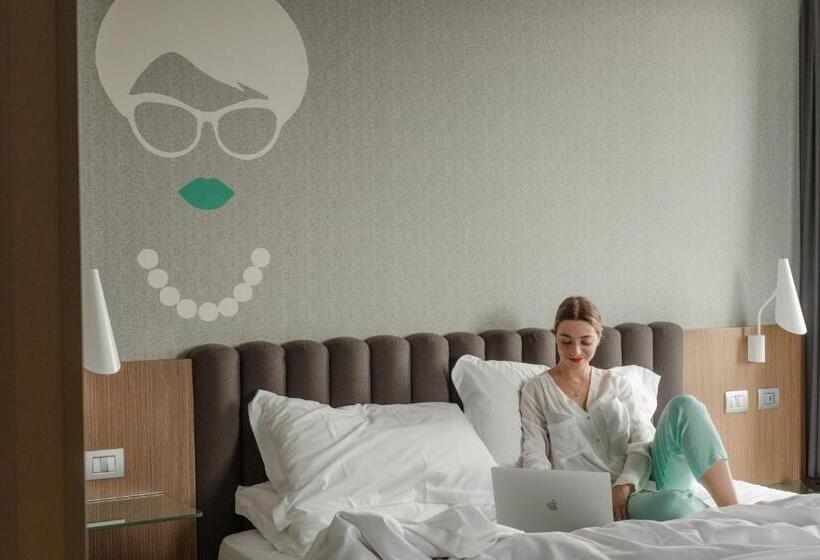 اتاق لوکس, G Hotel Pescara