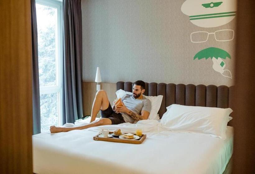 سوییت جونیور, G Hotel Pescara