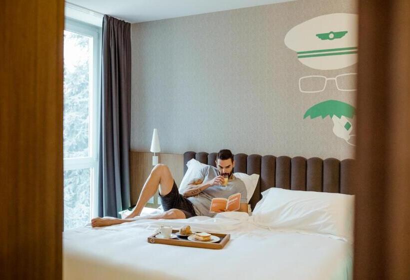 سوییت جونیور, G Hotel Pescara