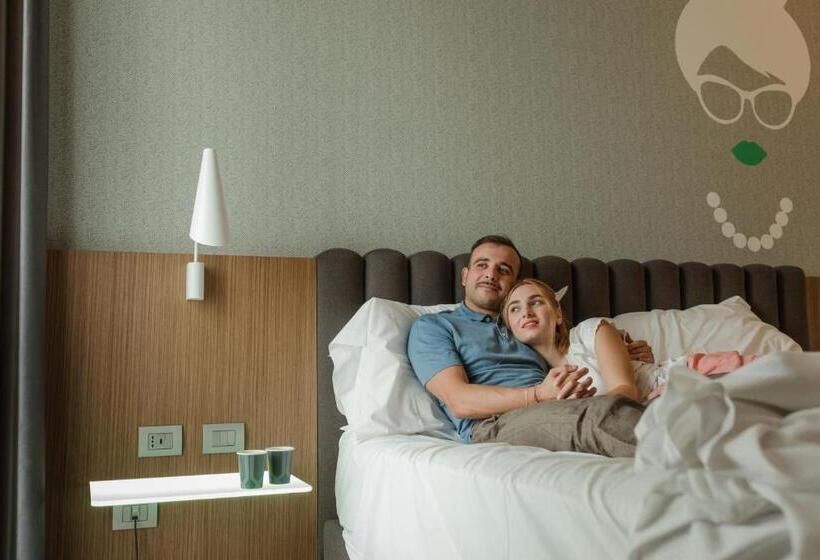 سوییت جونیور, G Hotel Pescara
