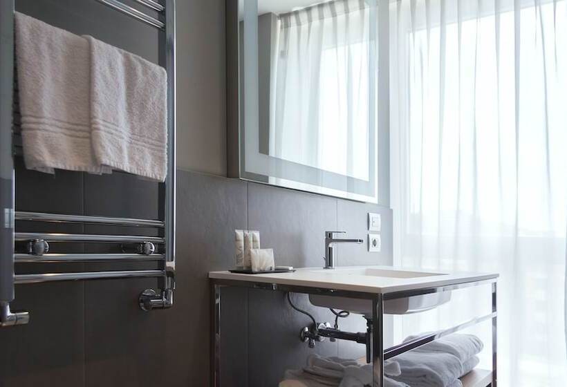 اتاق لوکس, G Hotel Pescara