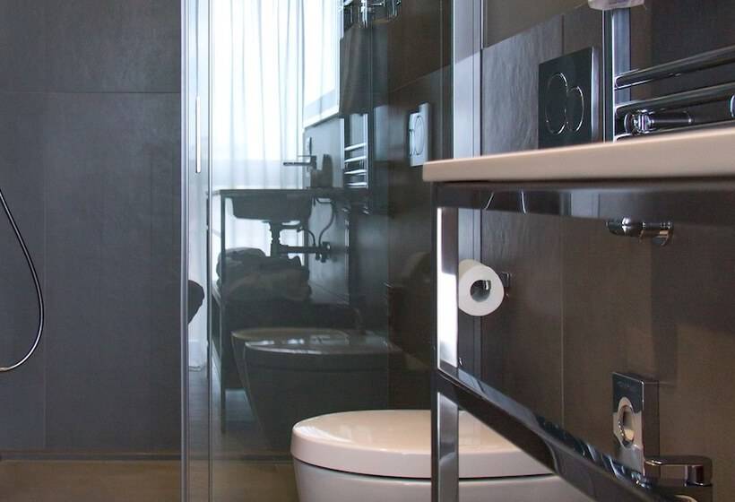 سوییت جونیور, G Hotel Pescara
