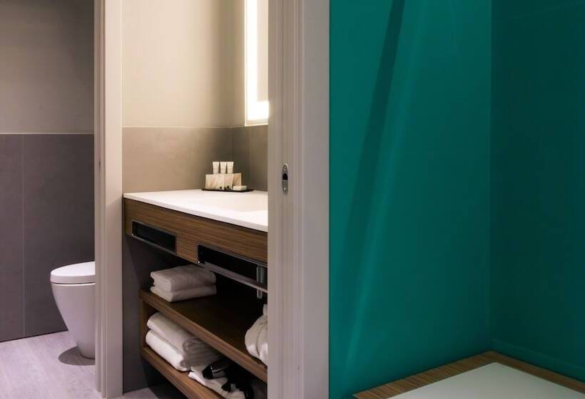 سوییت جونیور, G Hotel Pescara