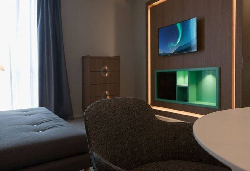 سوییت جونیور, G Hotel Pescara
