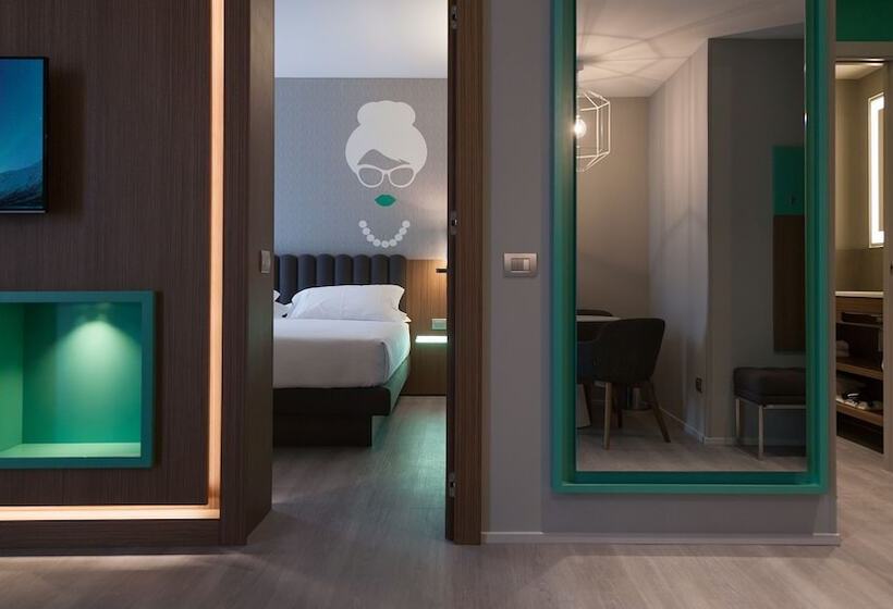 سوییت جونیور, G Hotel Pescara