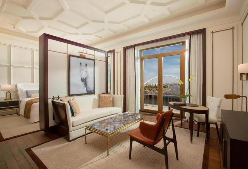 اتاق لوکس با تخت بزرگ, The St. Regis Astana