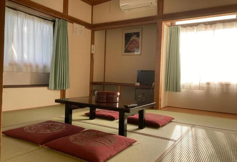 スタンダード４人部屋, Yamakyuso