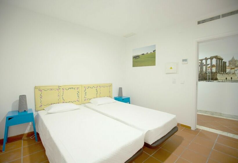 اتاق استاندارد, Hi Evora – Pousada De Juventude