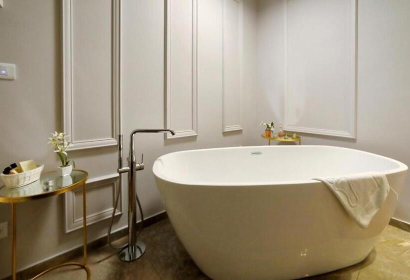 Номер Deluxe, Luxury Rooms Kadena