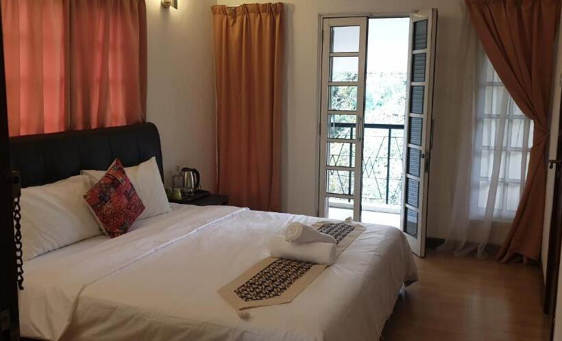 Quarto Familiar, 5 Twenty @ Ampang Hilir