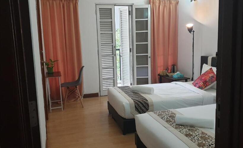 Casa 4 Quartos, 5 Twenty @ Ampang Hilir