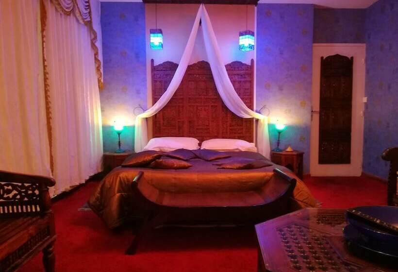 سوییت, Itsara Suites & Spa