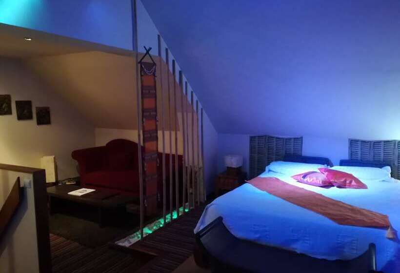 سوییت, Itsara Suites & Spa