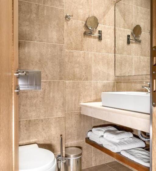 غرفة قياسية ثلاثية, Danai Hotel & Spa