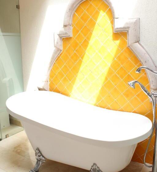デラックススイート, Lindo Ajijic Bed & Breakfast