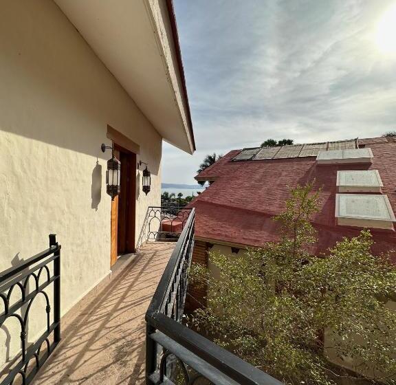 スイート, Lindo Ajijic Bed & Breakfast