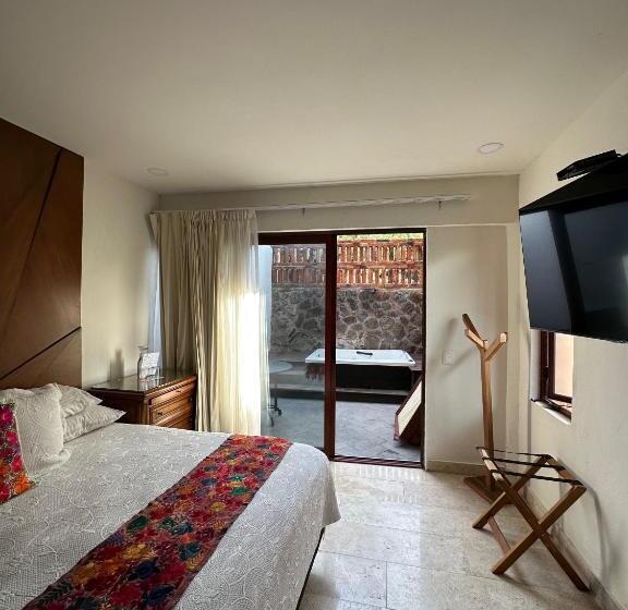 デラックスジュニアスイート, Lindo Ajijic Bed & Breakfast
