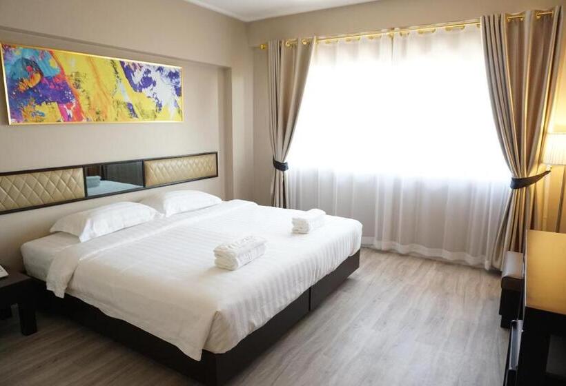 اتاق لوکس, Taris Art Hotel Phrae