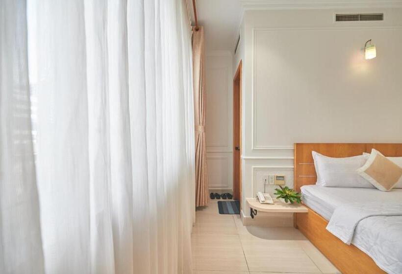 اتاق لوکس, Bin Bin 10   Mimosa Hotel Near Tan Son Nhat Airport